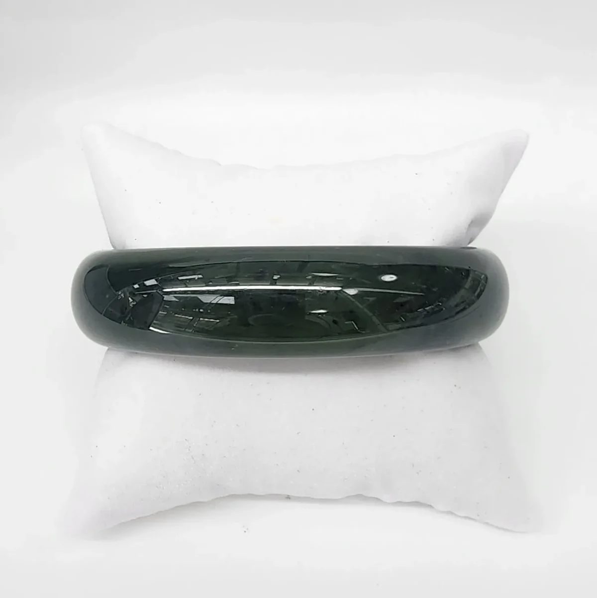 New Zealand Greenstone (Pounamu) Bangle – 63mm – 17mm Wide – Half Round Polished - BANWDOZ-63