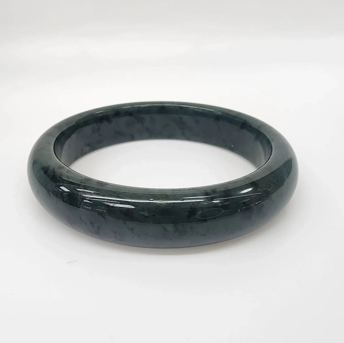 New Zealand Greenstone (Pounamu) Bangle – 66mm – 16mm Wide – Half Round Polished - BANWDOZ-66
