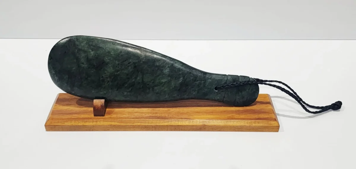 New Zealand Greenstone / Pounamu Mere (370mm Long) with Stand