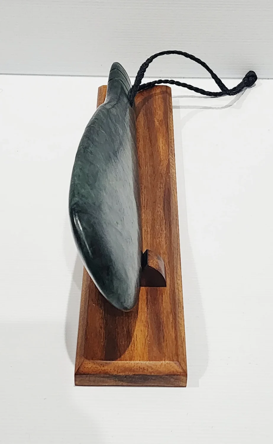New Zealand Greenstone / Pounamu Mere (370mm Long) with Stand