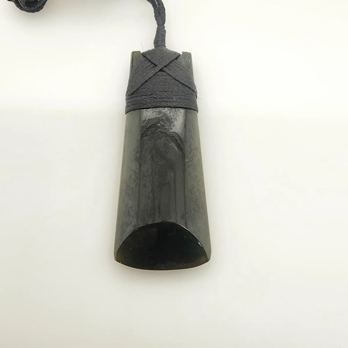 New Zealand Pounamu Bounded Toki Necklace - HPFF60.60B