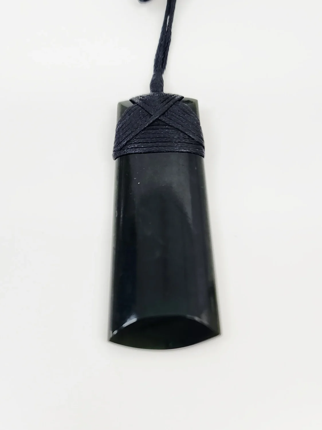 New Zealand Pounamu Classic Bounded Toki Necklace - FP402