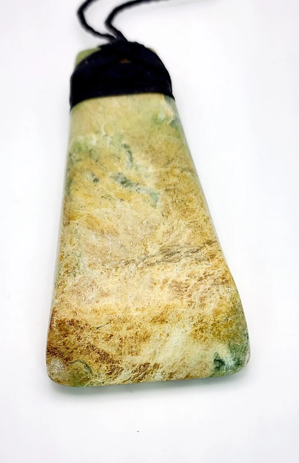 New Zealand Pounamu Flower Jade Bounded Toki