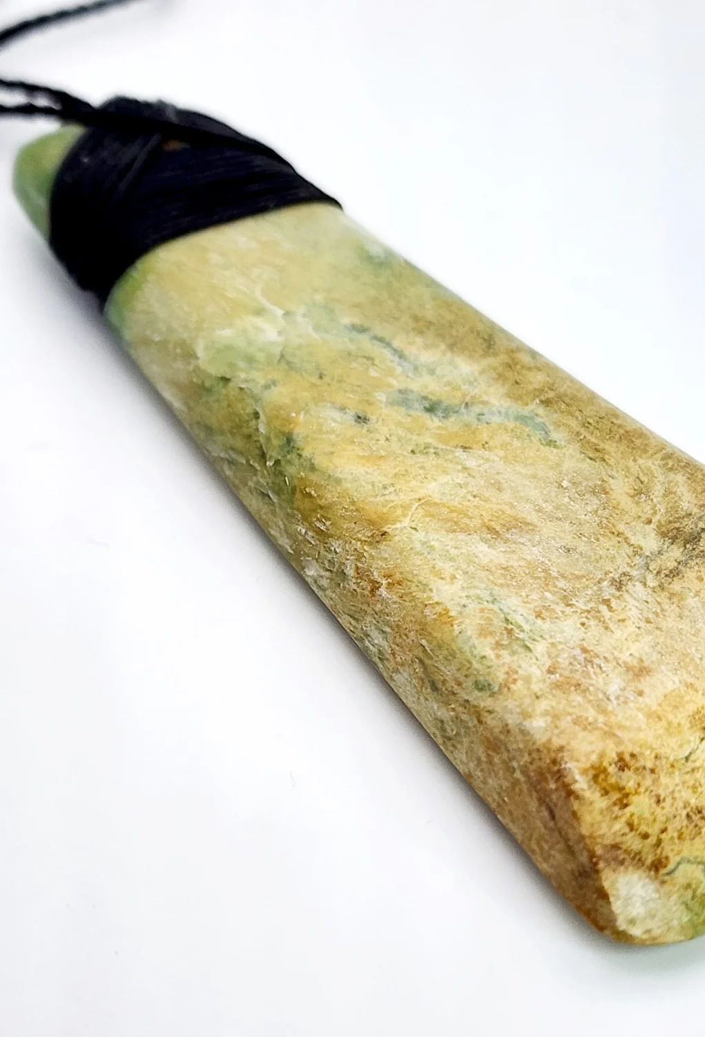 New Zealand Pounamu Flower Jade Bounded Toki