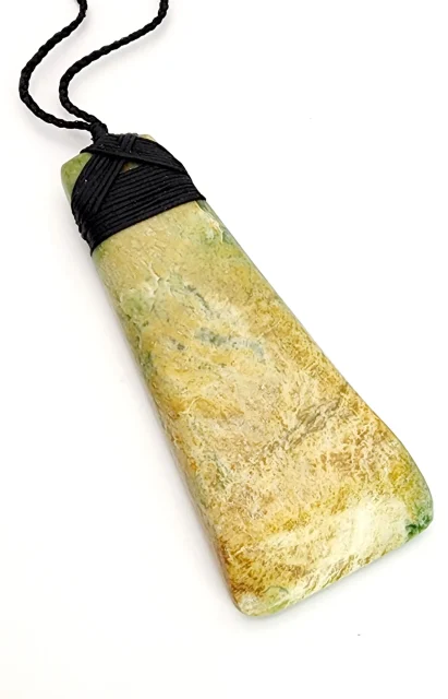 New Zealand Pounamu Flower Jade Bounded Toki