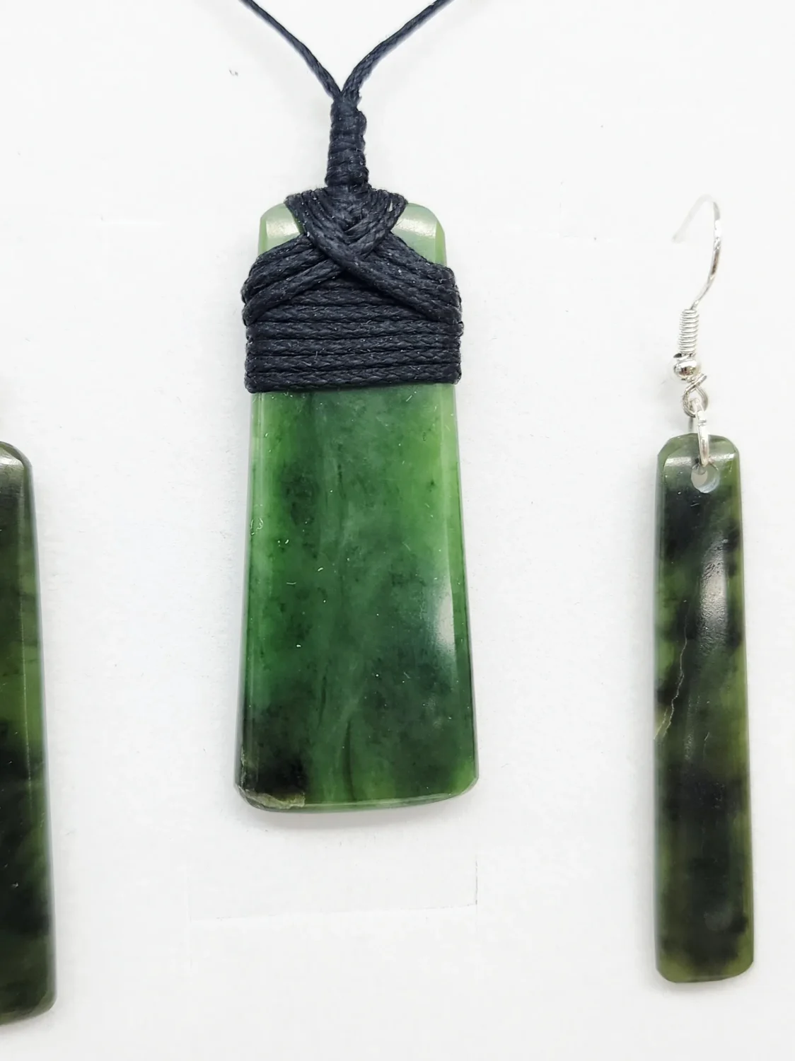 New Zealand Pounamu Toki Pendant & Earring Set - GSS002