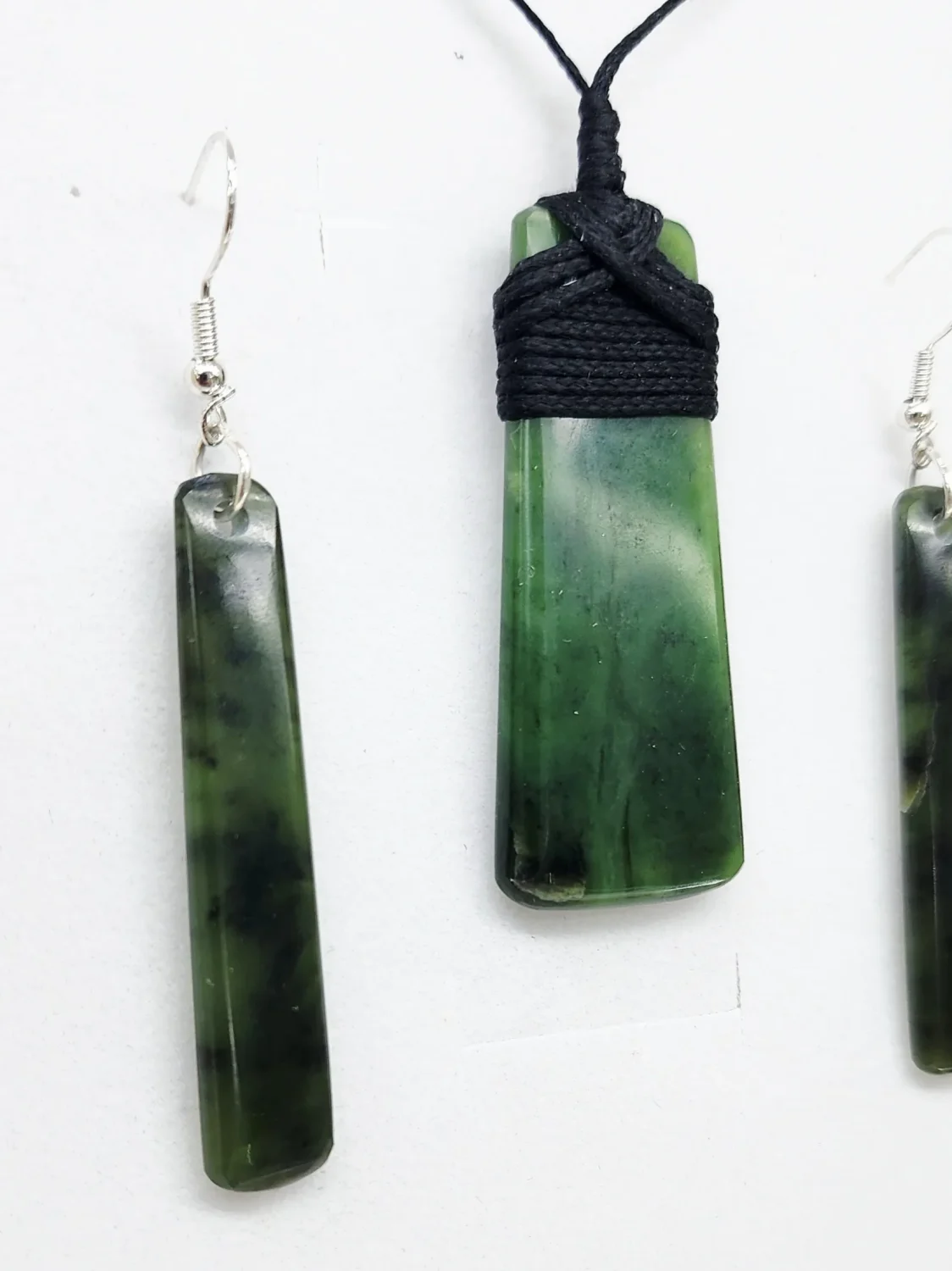 New Zealand Pounamu Toki Pendant & Earring Set - GSS002