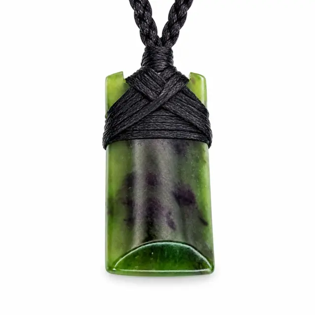New Zealand Small Pepe Toki Greenstone Necklace