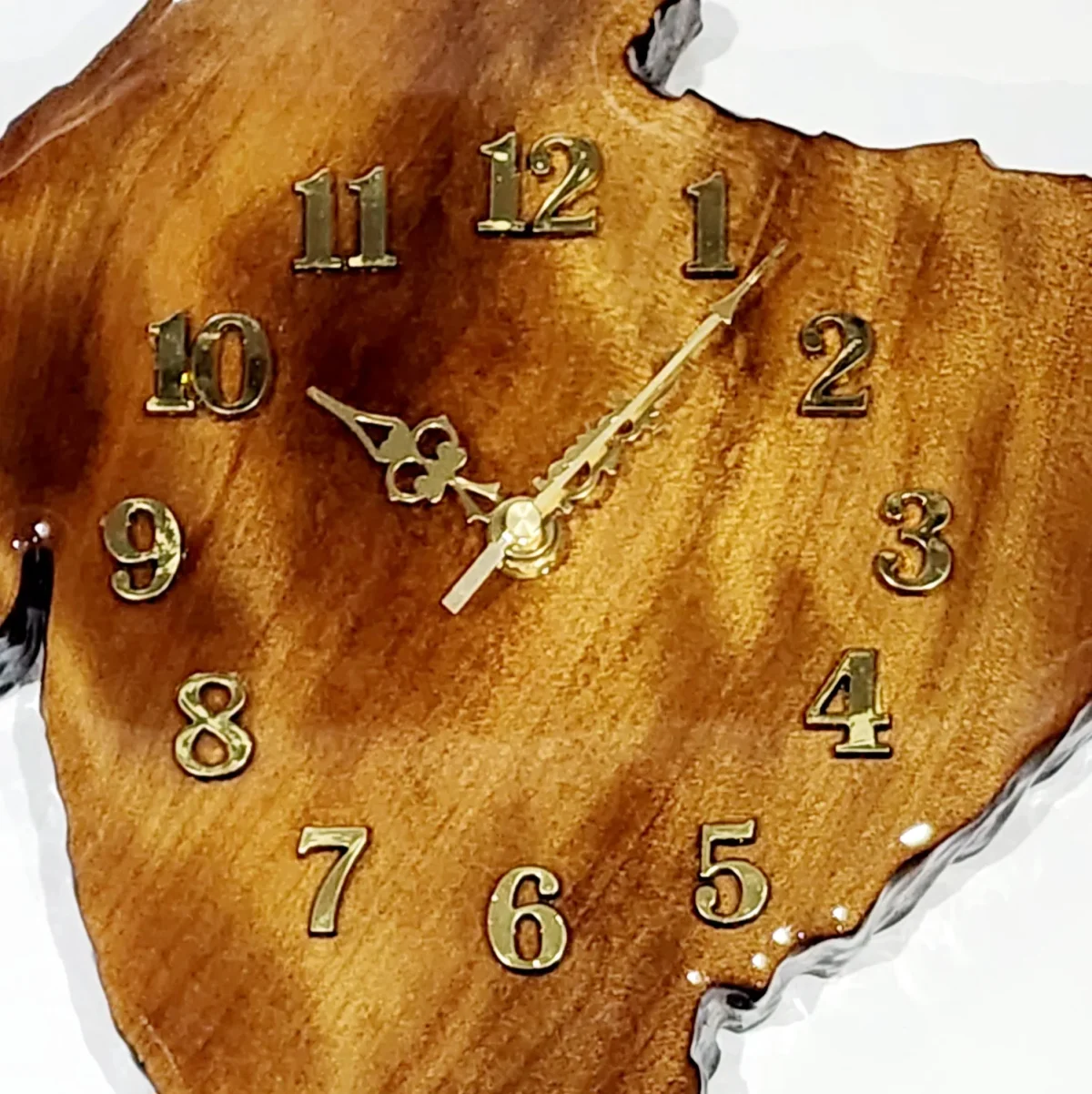 New Zealand Swamp Kauri Wall Clock India Map - KC-INDIA