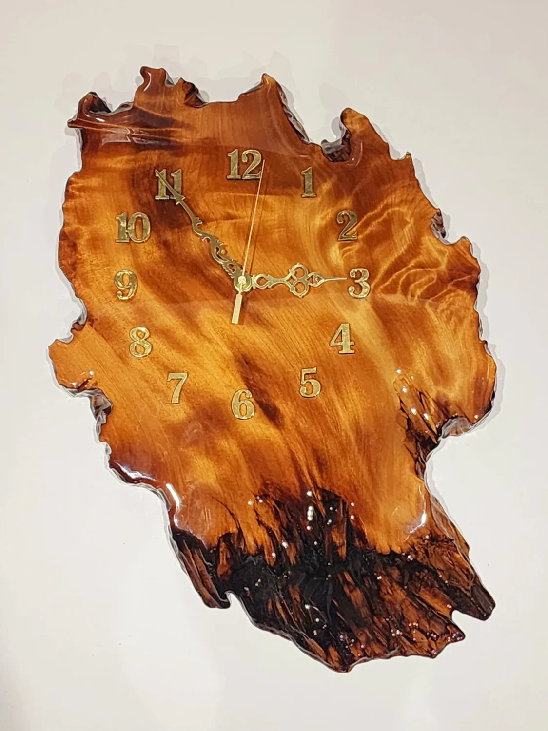 New Zealand Swamp Kauri Wall Clock - KC-OZZ
