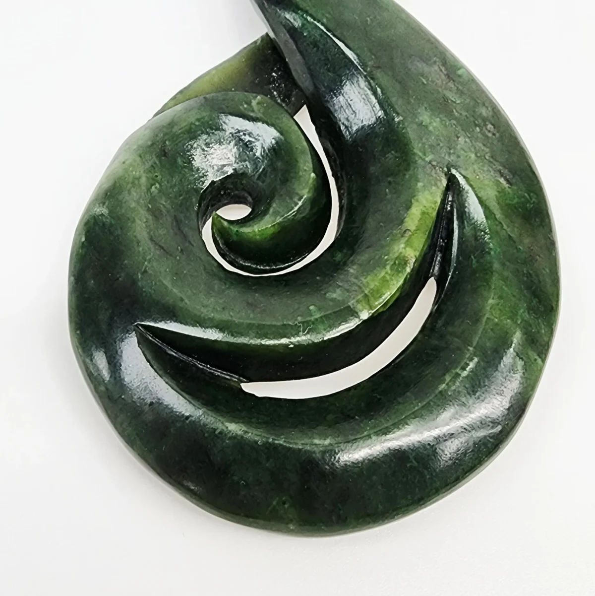 New ZealandSingle Twist Greenstone With Koru Necklace - HPN23XL.134