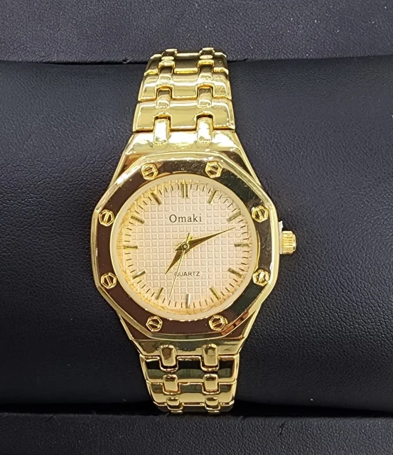 OMAKI Womens Gold Tone Dress Watch with Gold Face