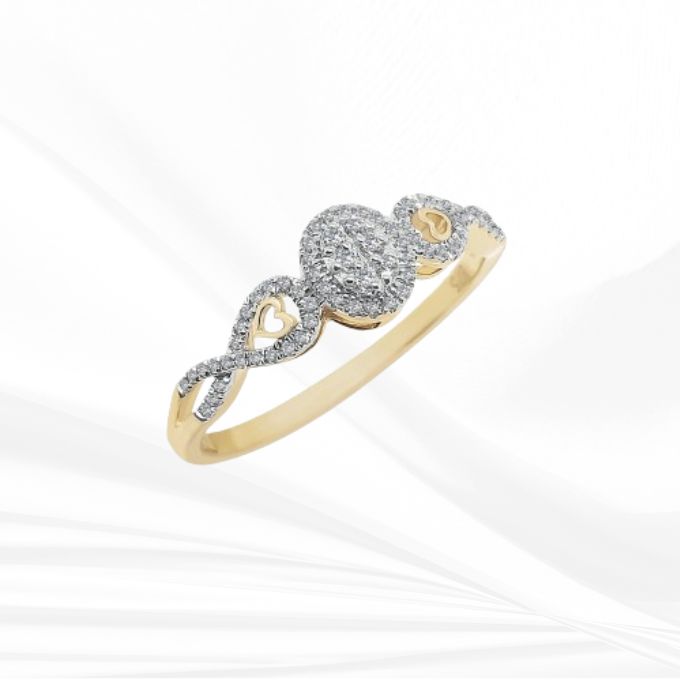 oval cluster ring