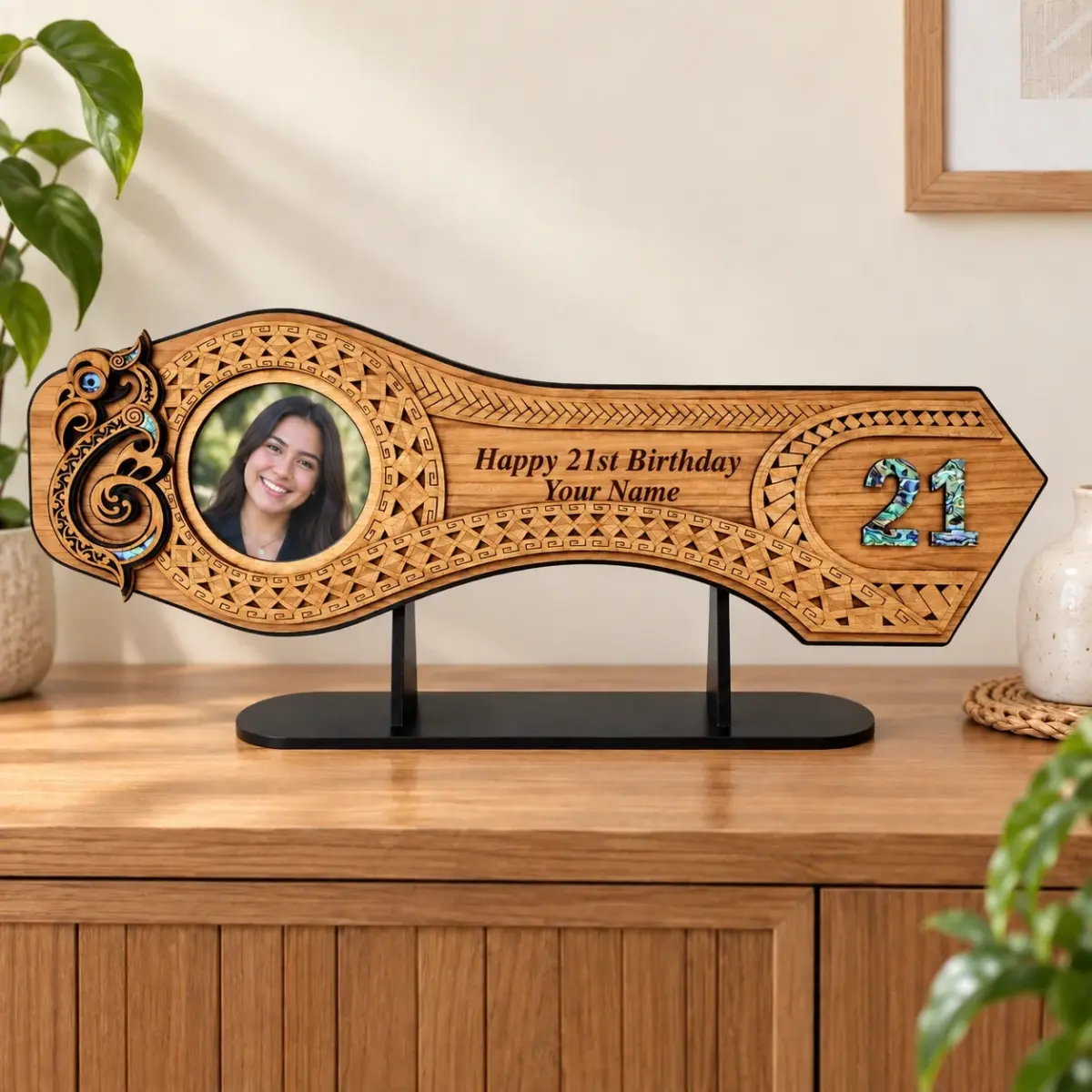 Polynesian Theme 21st Key with Mania and Black Removable Stand
