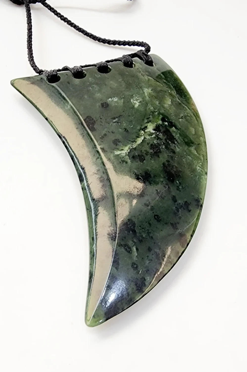 Pounamu Classic Large Tooth Pendant