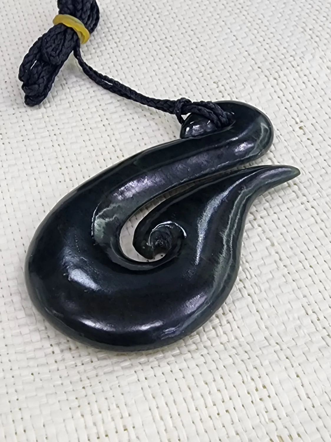 Pounamu Hook Necklace - GC090
