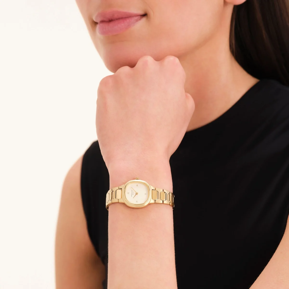 Rosefield Gaia XS Gold Women’s Watch – Petite Square Case Gold Bracelet Timepiece -  ORCGSG-OR04