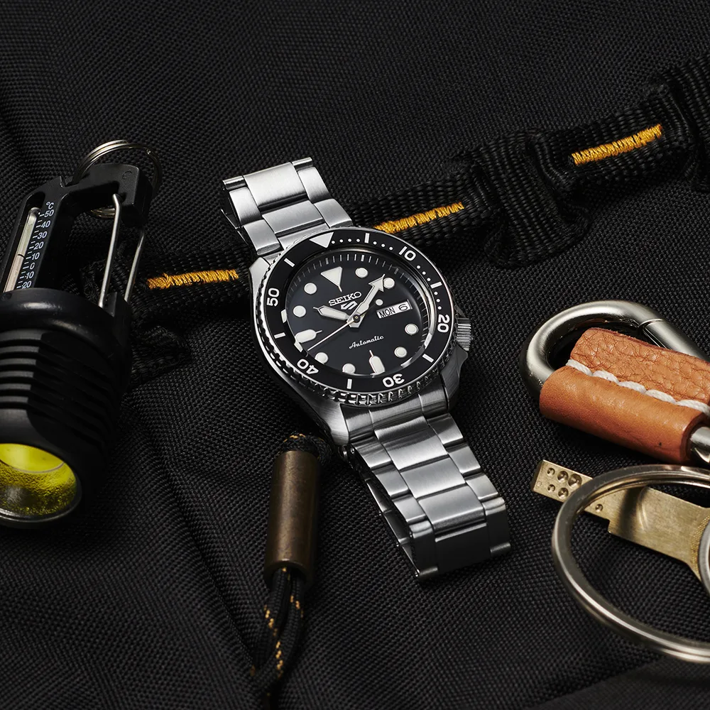 Seiko 5 Sports SRPD55K1 Automatic Watch – 42.5mm Stainless Steel, Black Dial, Day/Date, 100 m Water Resistant