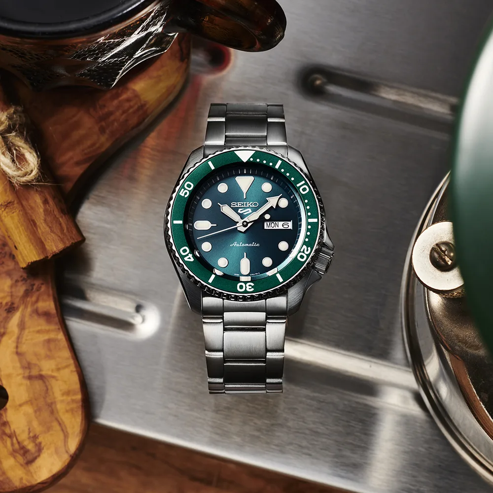 Seiko 5 Sports SRPD61K Automatic Green Dial Men’s Watch – 42.5mm Stainless Steel