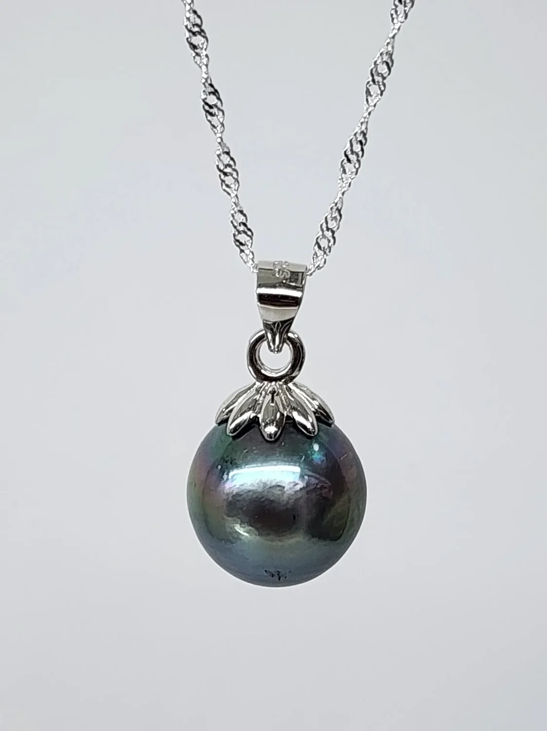 Sterling Silver 12-13mm Round Tahitian Green/Black Pearl Pendant with Sterling Silver Cap - SSTD02