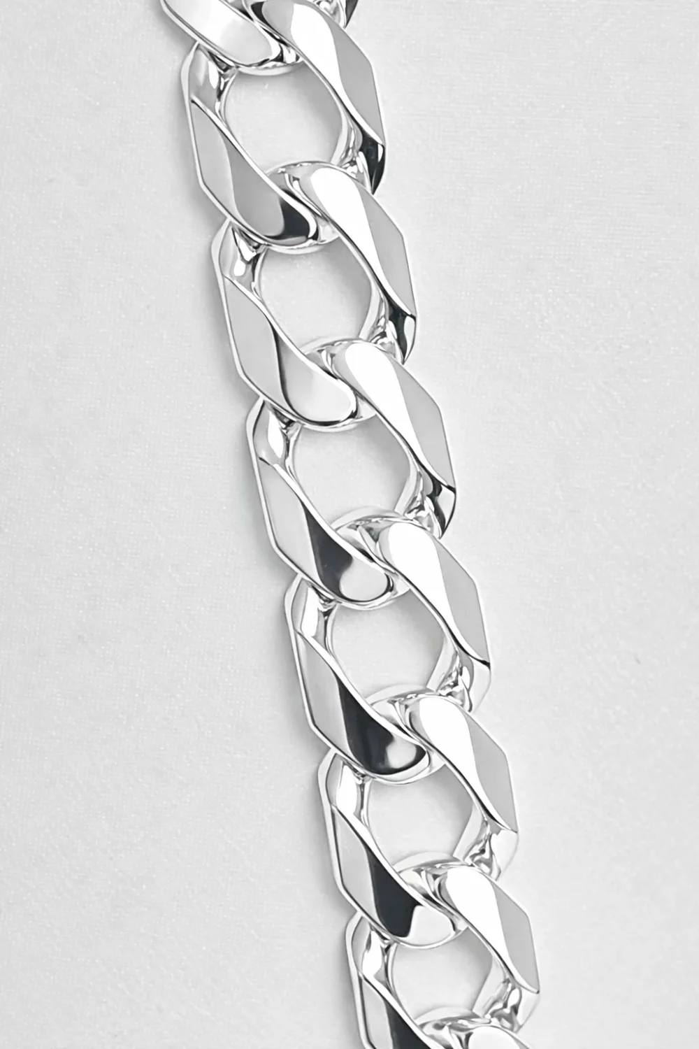 Sterling Silver 12.50mm Cuban Link Chain Necklace – High Polish – 18mm Parrot Clasp - SSCYBA87