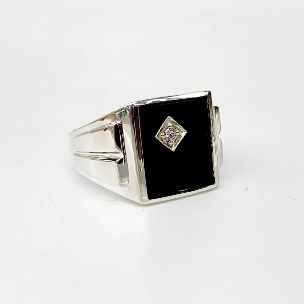 Sterling Silver 14 x 12mm Rectangle Black Onyx Gents Ring Set with Cubic Zirconia