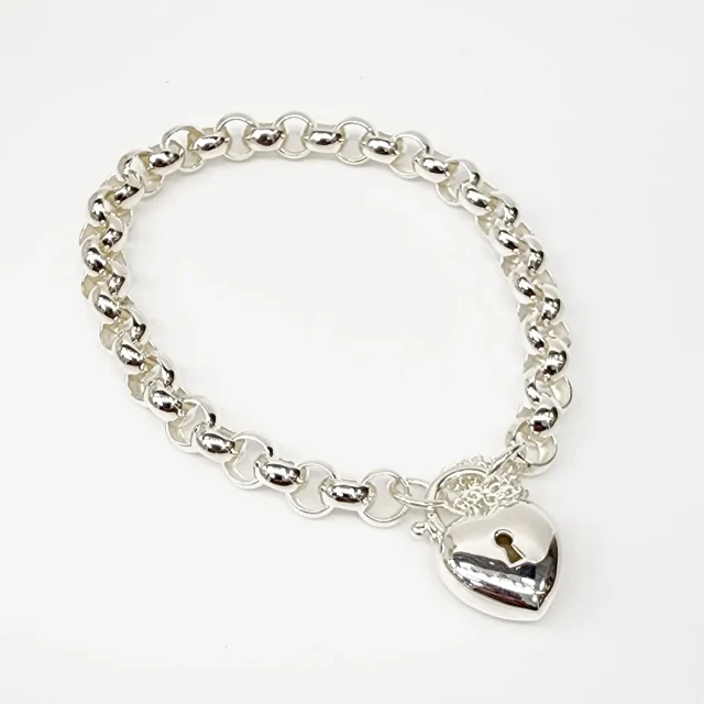 Sterling Silver 19cm Belcher Bracelet With Puff Heart Padlock