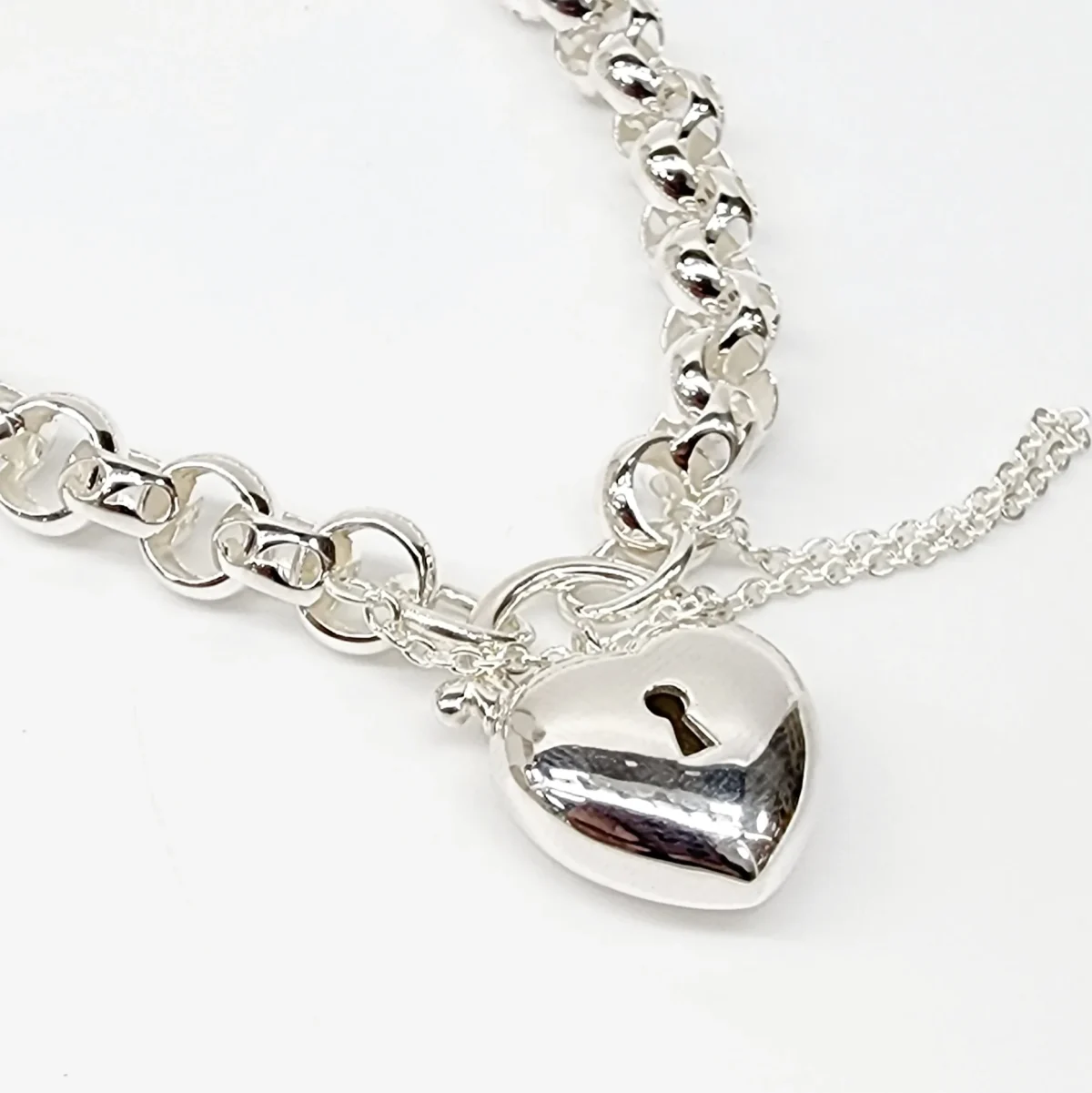 Sterling Silver 19cm Filigree Belcher Bracelet With Puff Heart Padlock - S/S-CYBA56-19CM