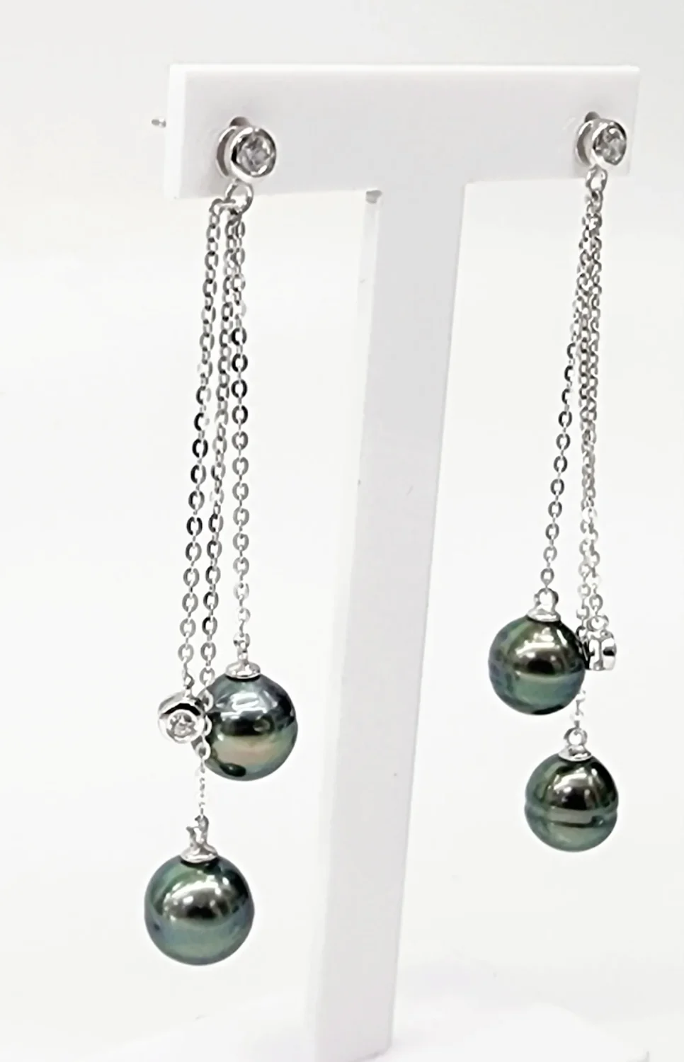 Sterling Silver 8.5mm Round Tahitian Black Pearl Earrings - EA0546