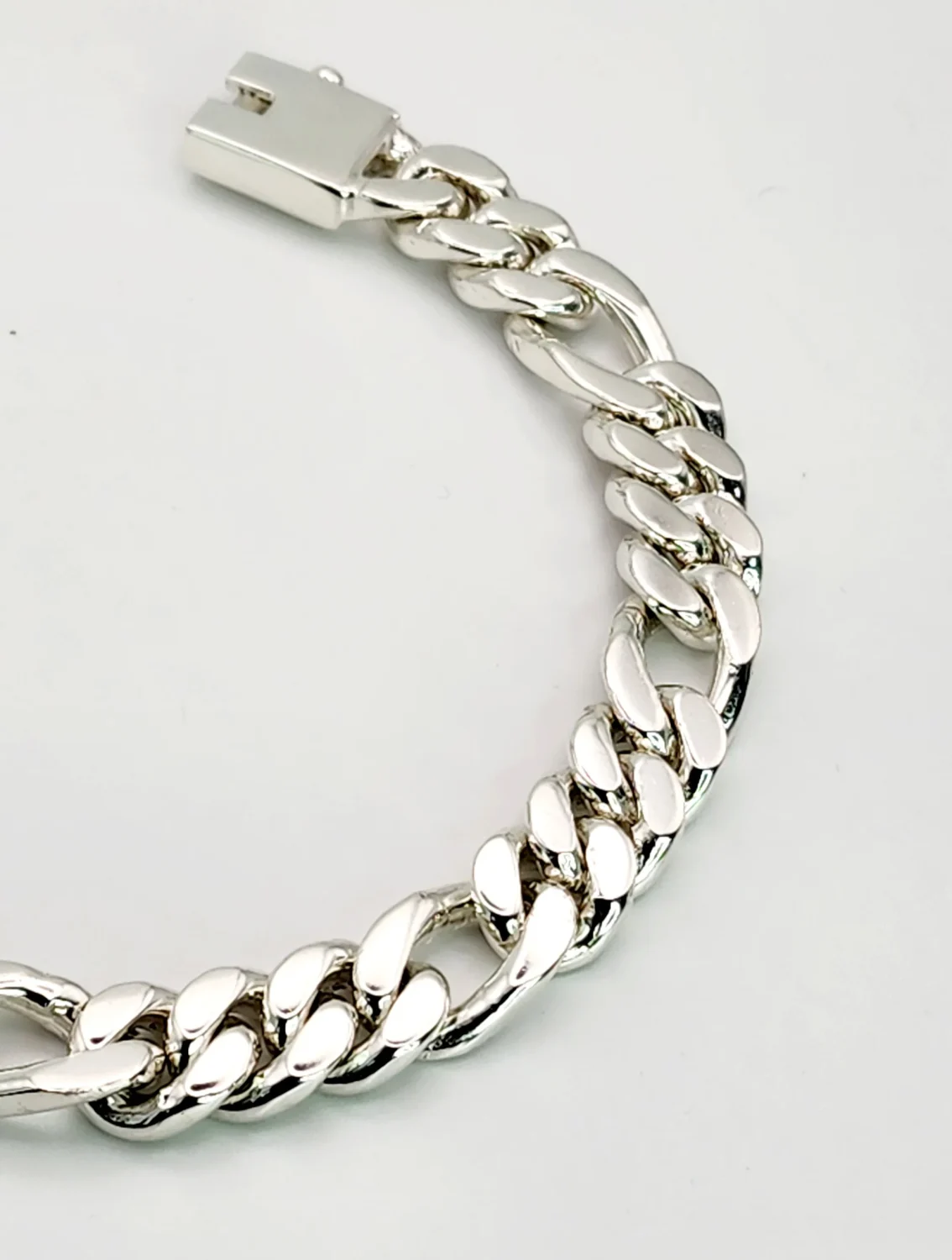 Sterling Silver Big 22cm Heavy Figaro Bracelet