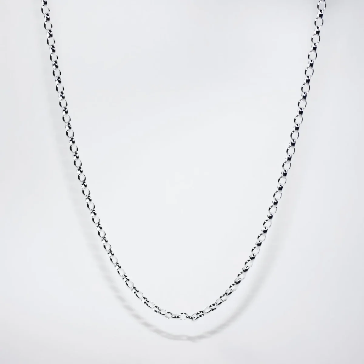 Sterling Silver BO2 Oval Belcher Chain with Parrot Clasp