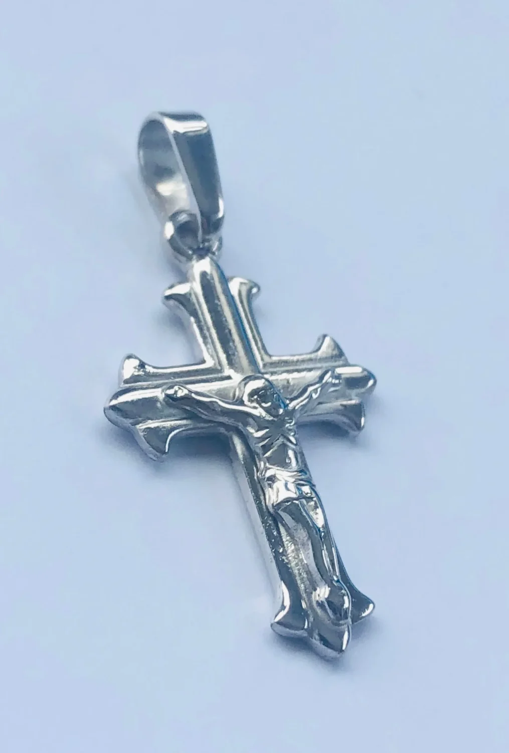 Sterling Silver Crucifix Pendant 32mm x 17mm - 014