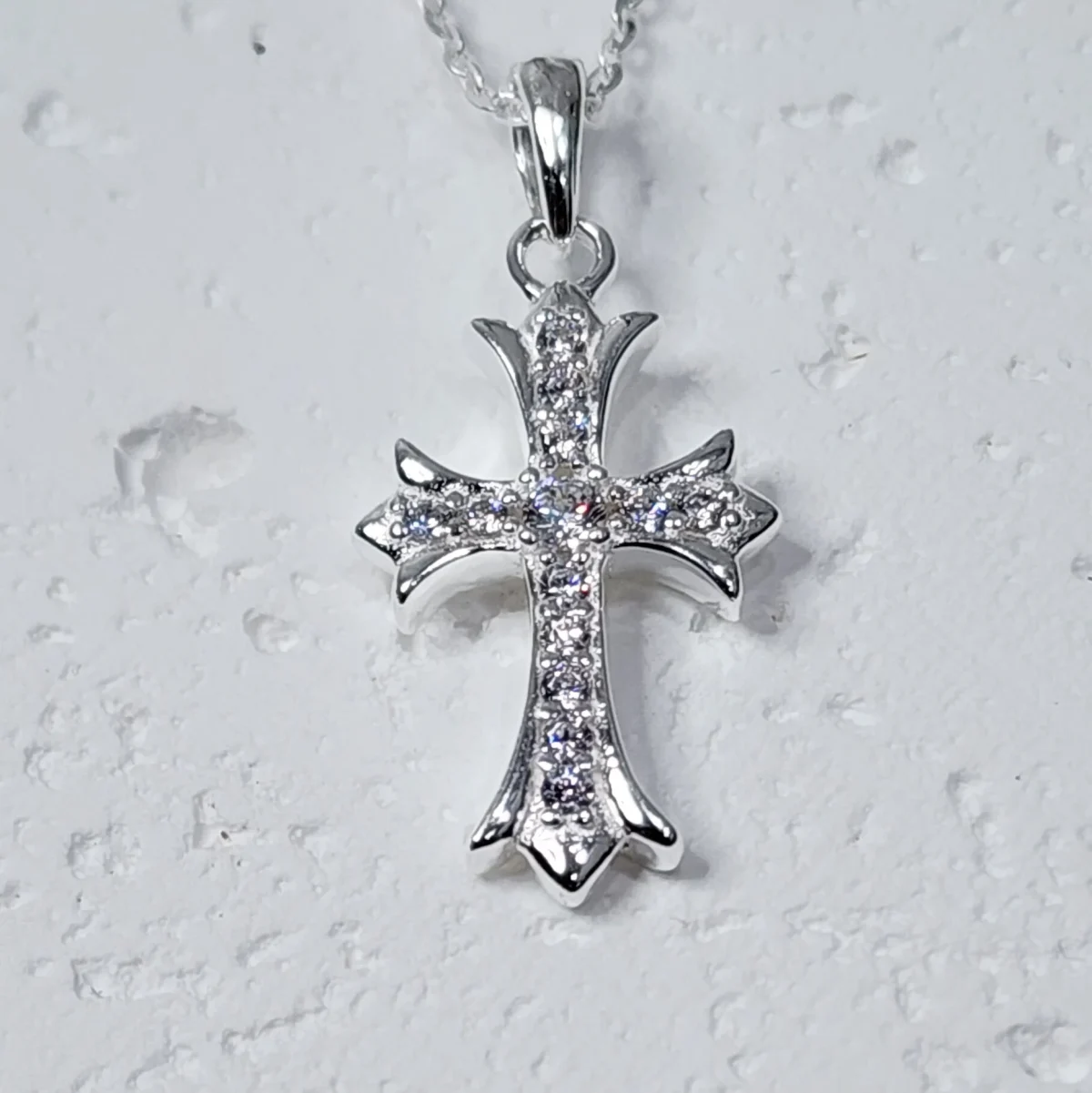 Sterling Silver Cubic Zirconia Set Cross Pendant and Sterling Silver Chain