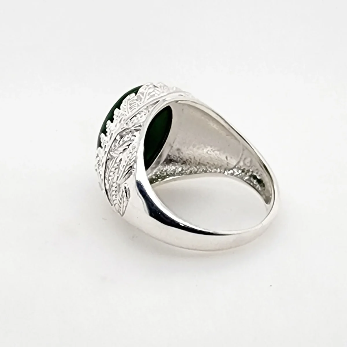 Sterling Silver Fern Leaf Ring With Oval NZ Greenstone