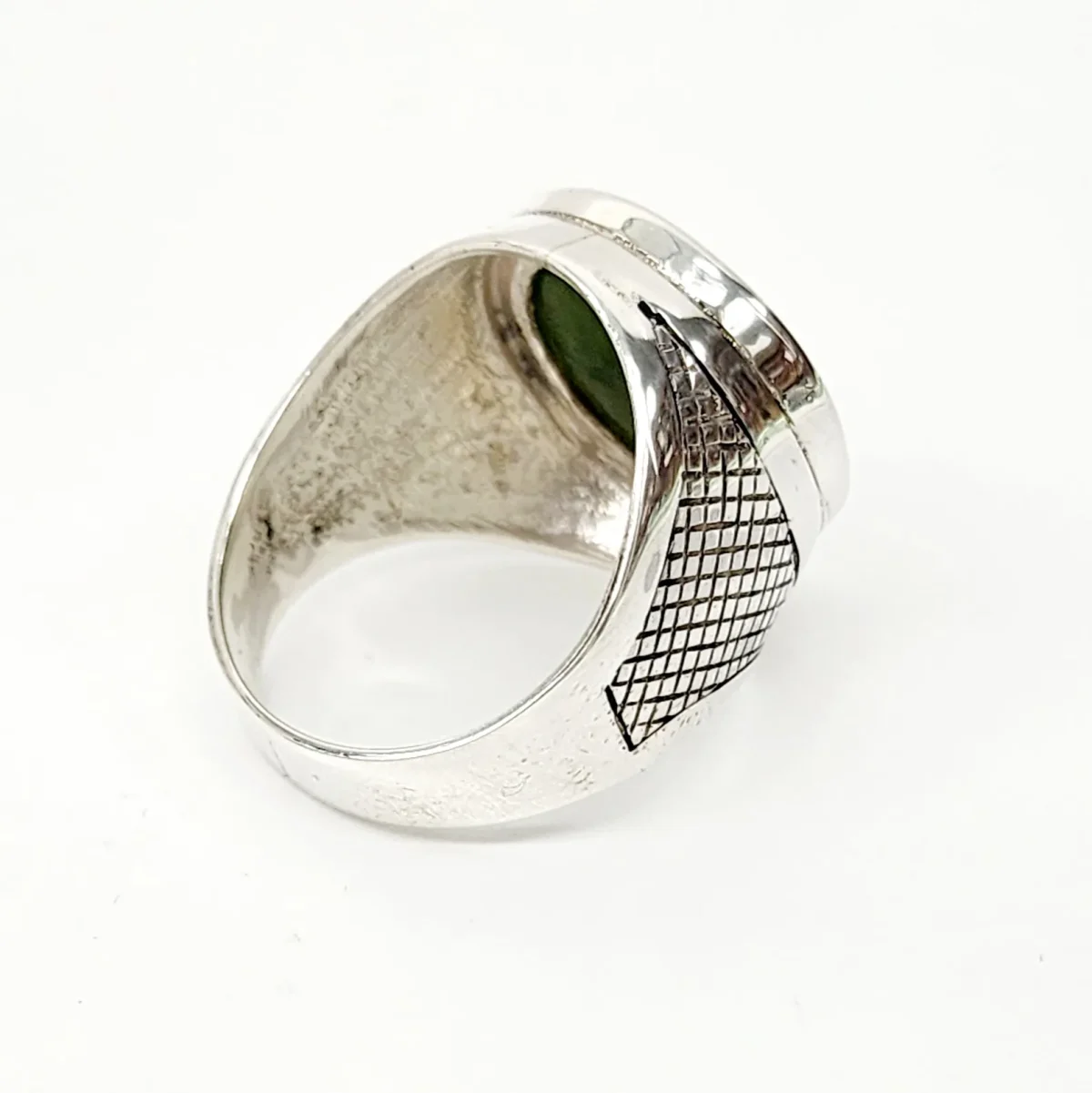 Sterling Silver Gents Ring with 20mm Round NZ Greenstone Disk Insert