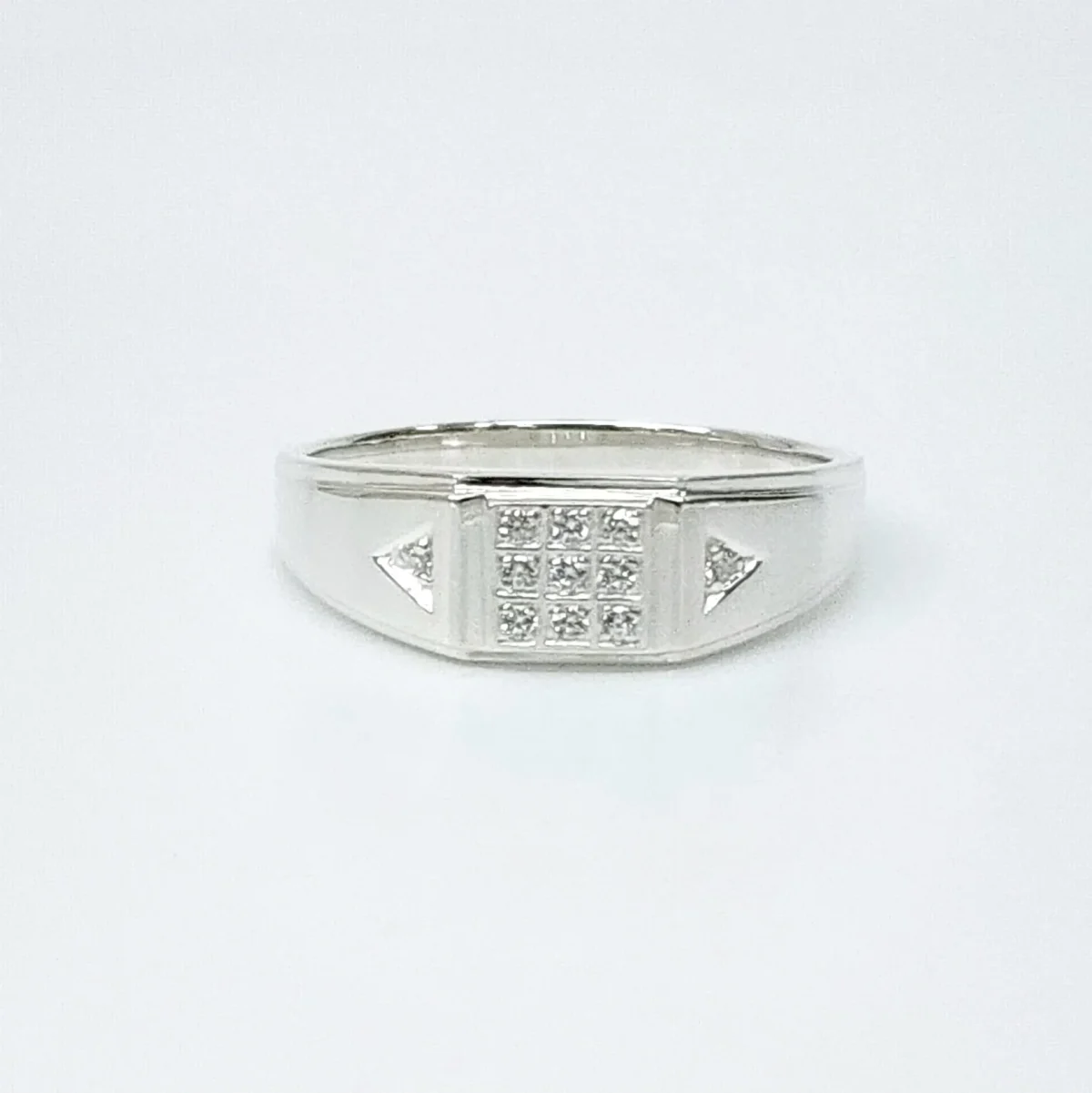 Sterling Silver Gents Wedding / Dress Ring with Cubic Zirconia Setting