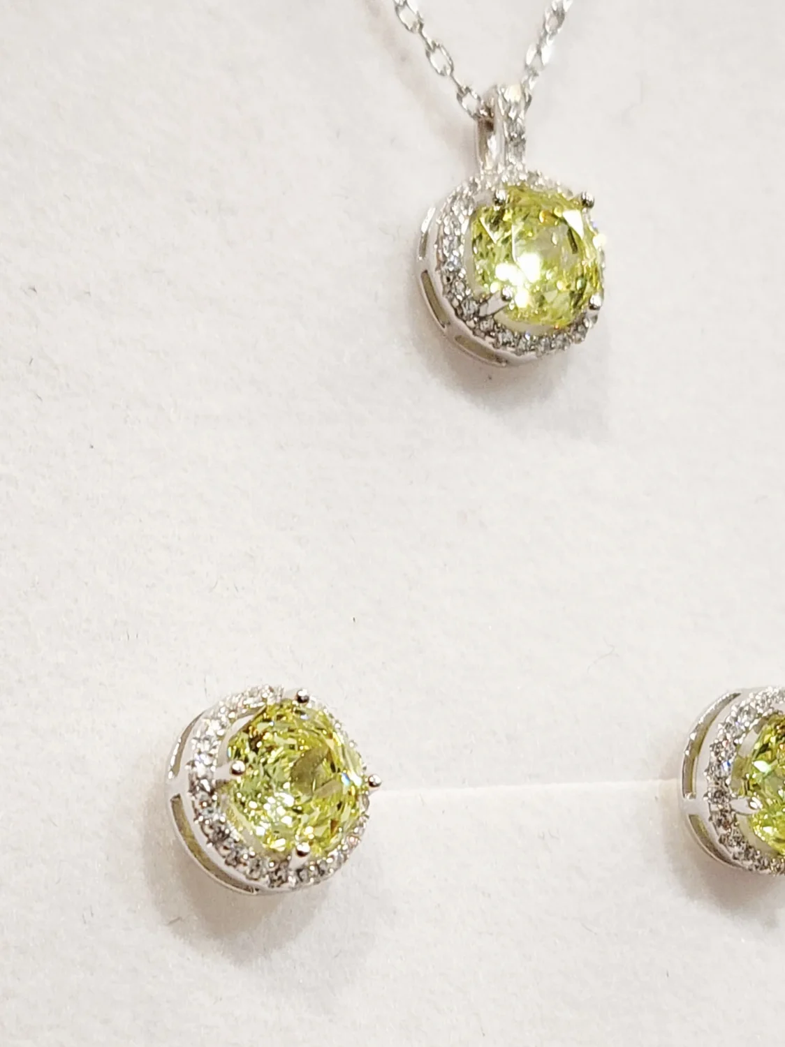 Sterling Silver Halo Setting Pendant & Stud Earrings Set with Cubic Zirconia Setting - SSPESET03