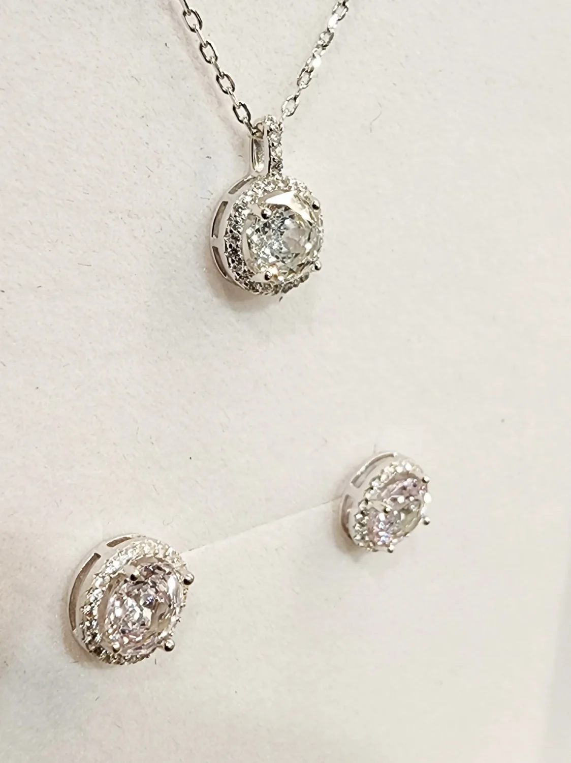 Sterling Silver Halo Setting Pendant & Stud Earrings Set with Cubic Zirconia Setting - SSPESET04