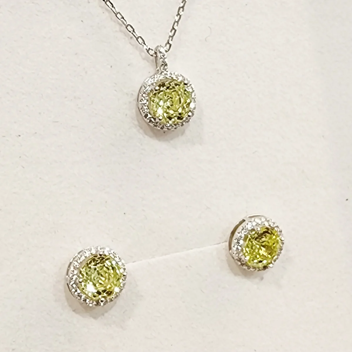 Sterling Silver Halo Setting Pendant & Stud Earrings Set with Cubic Zirconia Setting - SSPESET03