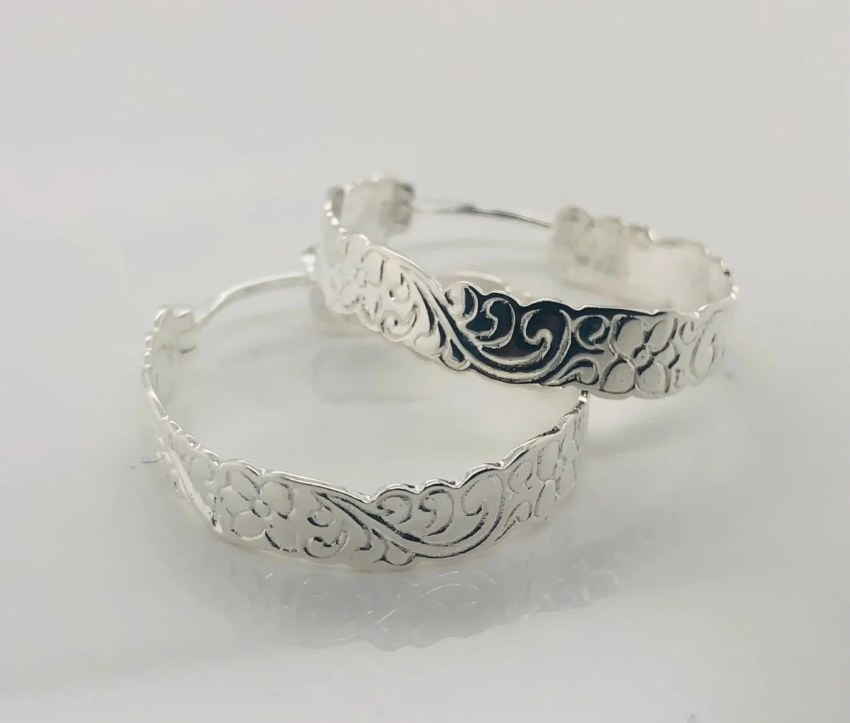 Sterling Silver Hawaiian Design Hoop Earrings 5mm Wide x 22mm