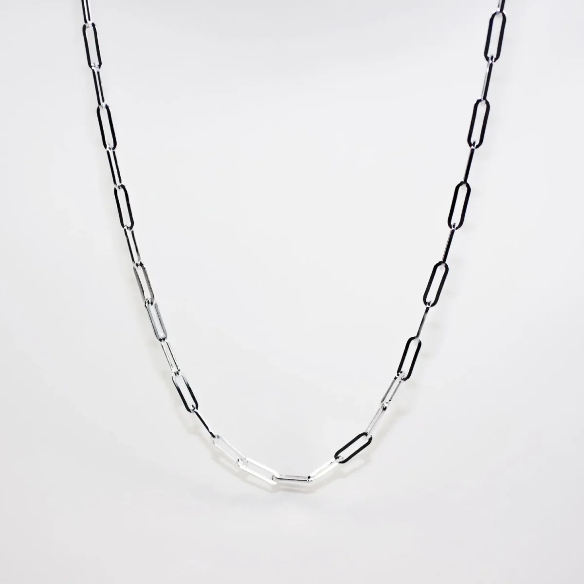 Sterling Silver Medium Paperclip Link Chain (13.7 × 4.3mm) with Lobster Catch