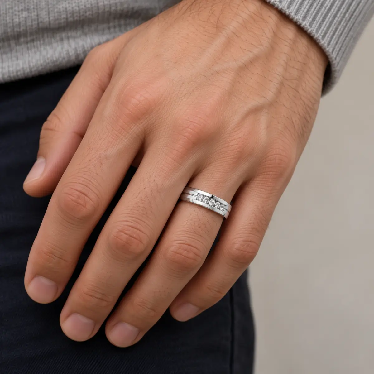Sterling Silver Men's Cubic Zirconia Ring - D3749