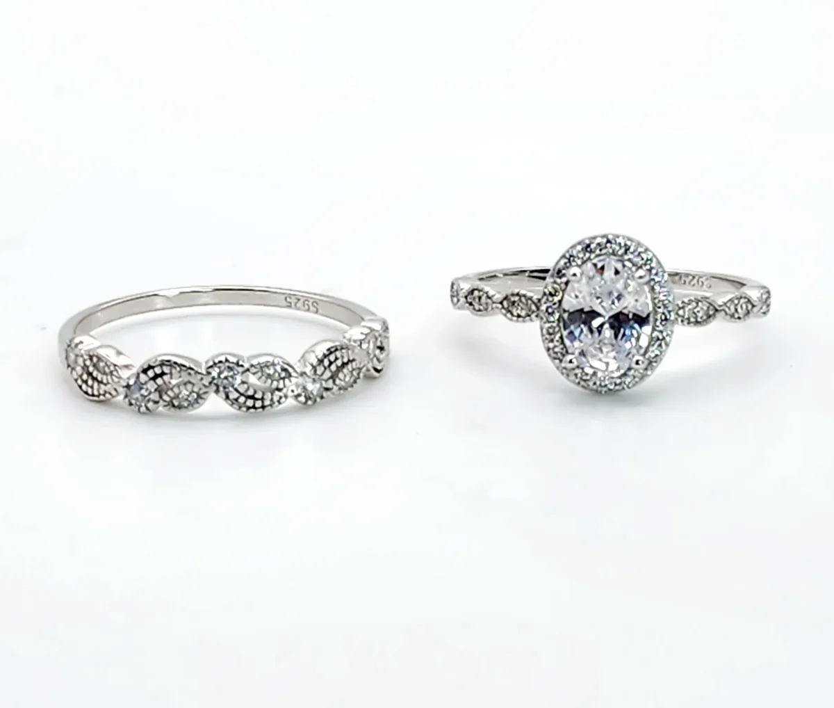 Sterling Silver Oval Shaped Halo 2 Piece Cubic Zirconia Bridal Set