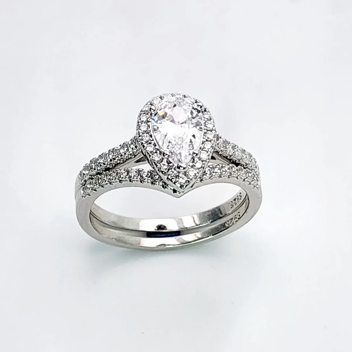 Sterling Silver Pear-Shaped Halo 2 Piece Cubic Zirconia Bridal Set