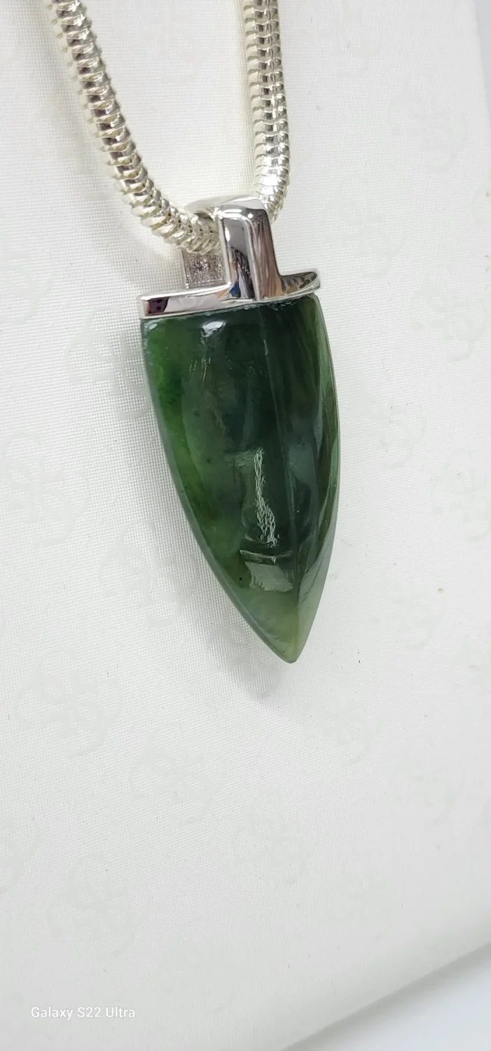 Sterling Silver Pendant with Arrow Shaped NZ Greenstone with Sterling Silver Chain - LO3066