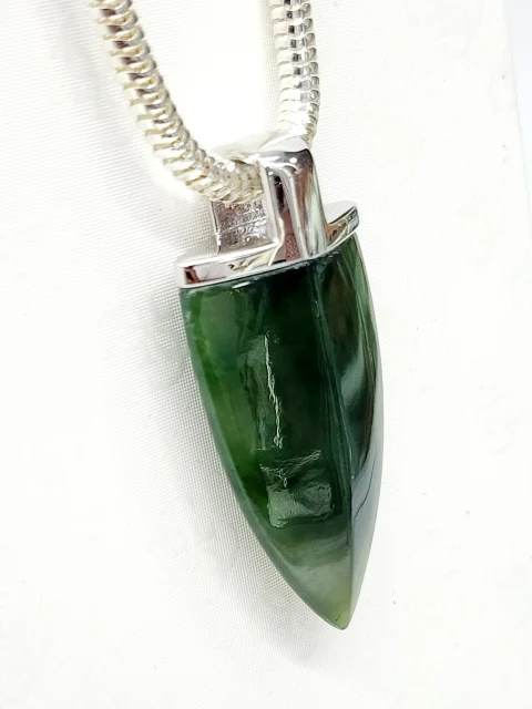 Sterling Silver Pendant with Arrow Shaped NZ Greenstone with Sterling Silver Chain - LO3066