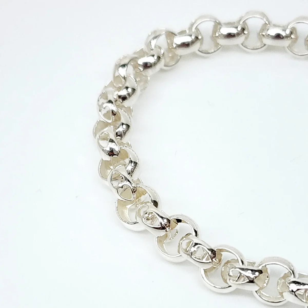 Sterling Silver Round Belcher with Heart Shape Pink CZ Filigree Padlock Bracelet