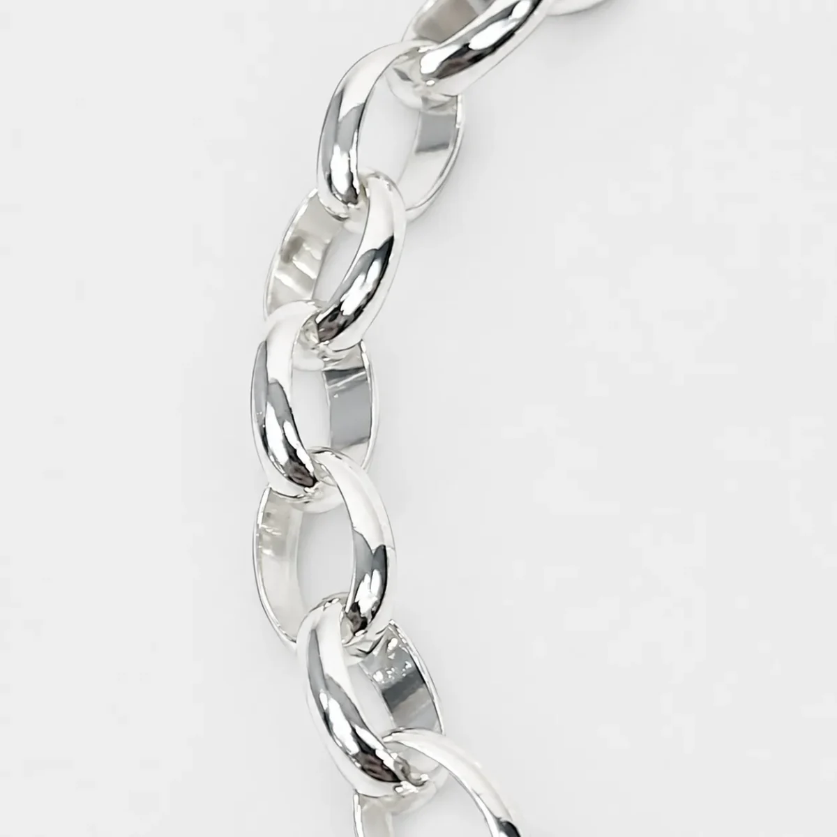 Sterling Silver Solid BO4 Oval Belcher Link Bracelet with Puff Heart Padlock & Safety Chain 18.50cm – Made in New Zealand - BO4BL18.5/PADF15