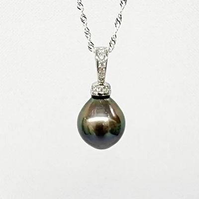 Tahitian Black Pearl Pendant – 11–11.5mm Peacock Teardrop with CZ in Sterling Silver Cap