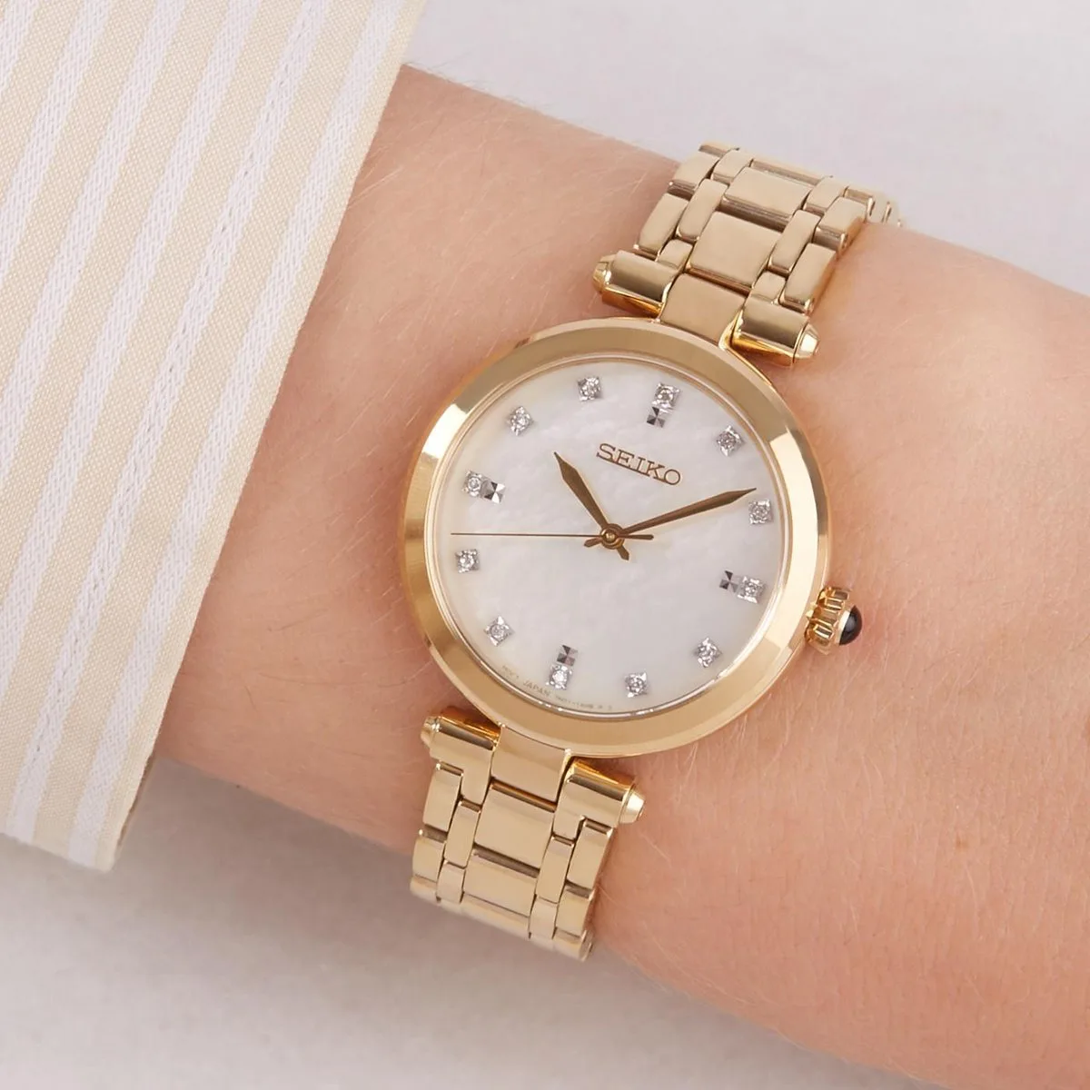 Seiko Discover More HGH008 Women's Mother of Pearl Diamond Dial Quartz Watch